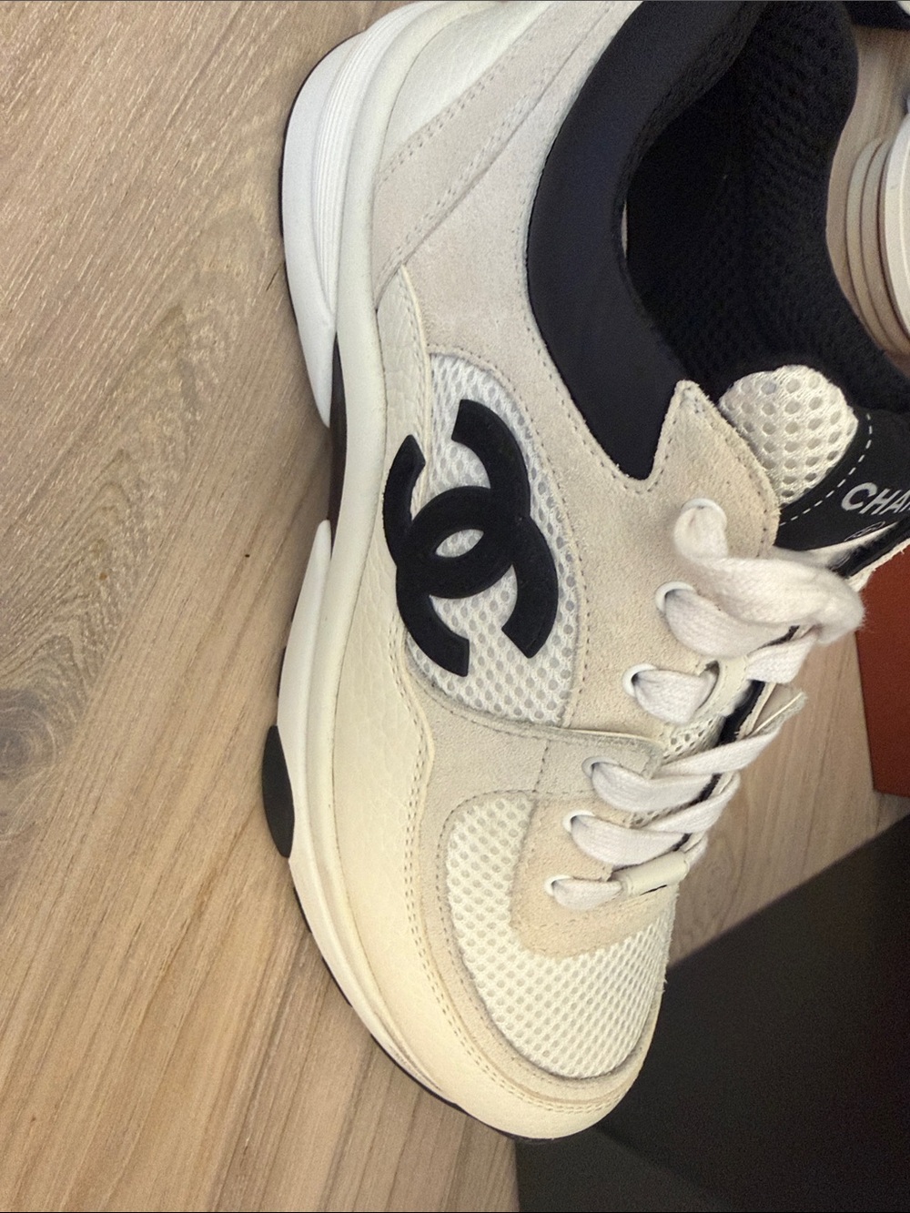 CHANEL Cream & Black CC Logo Mesh Suede Sneaker